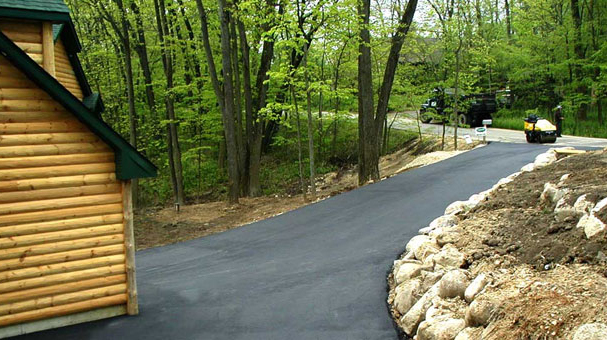 A professionally paved Gavers Pavers driveway